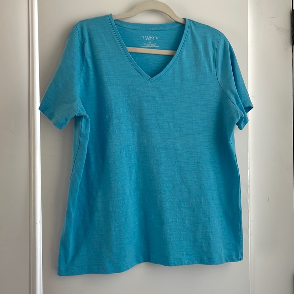 Talbots tee shirt, 1x.  Tub 3